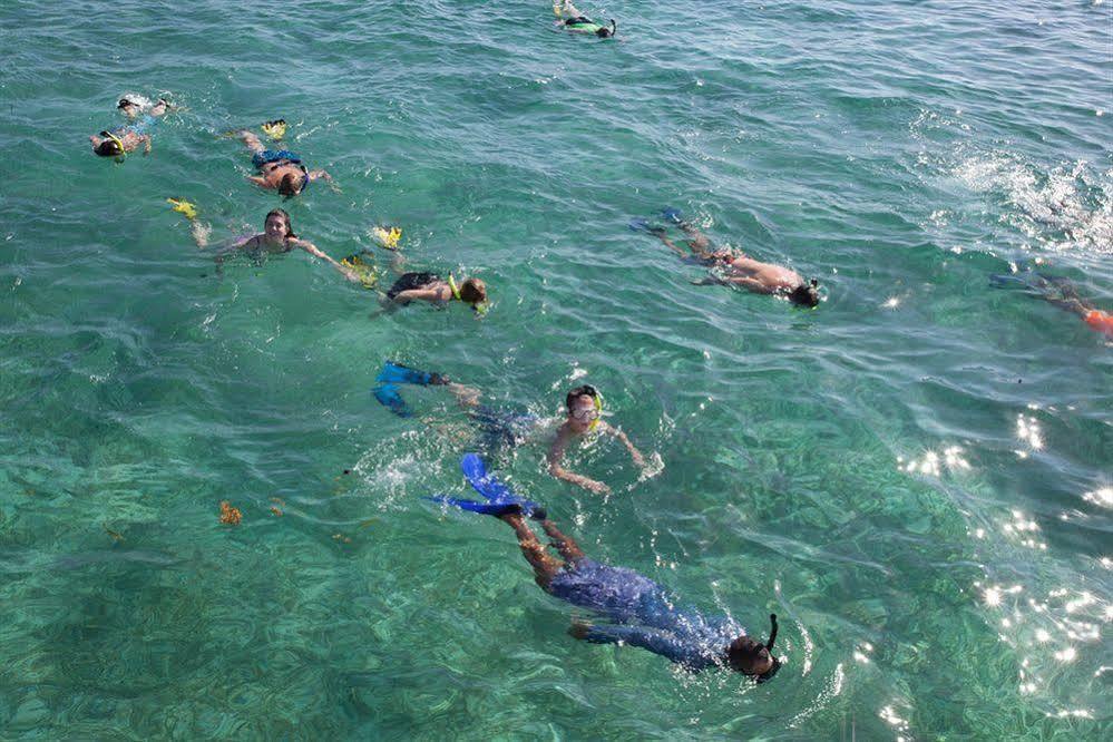 Hatchet Caye Island Resort (Adults Only) Placencia 外观 照片