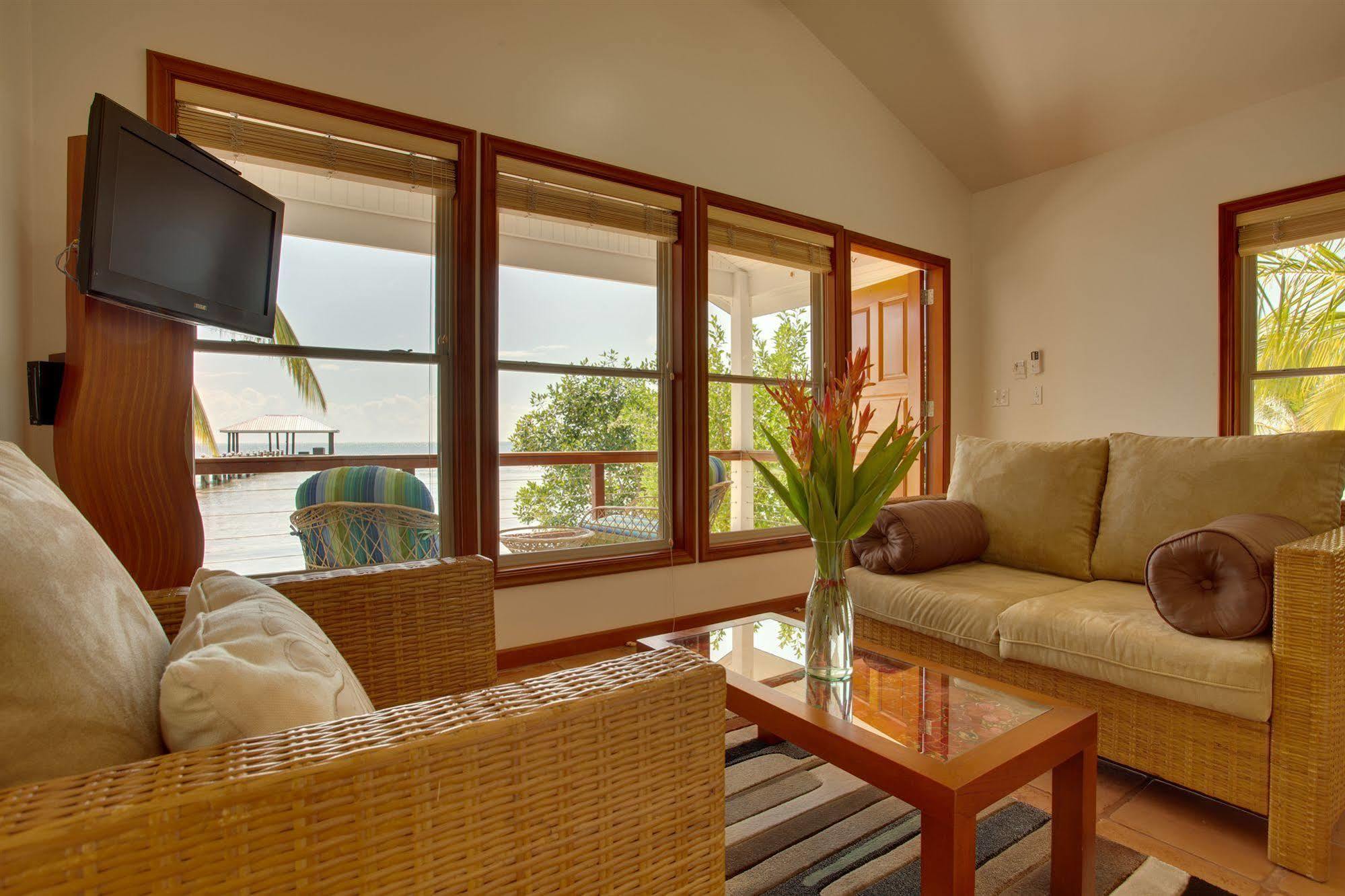 Hatchet Caye Island Resort (Adults Only) Placencia 外观 照片